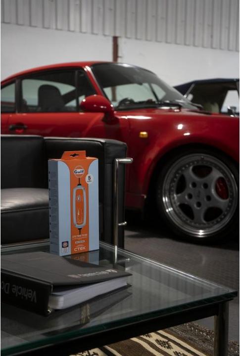 Actual product image Ctek Chargeur de batterie intelligent CT5 GULF EDITION limitée 12V 5A (12V)