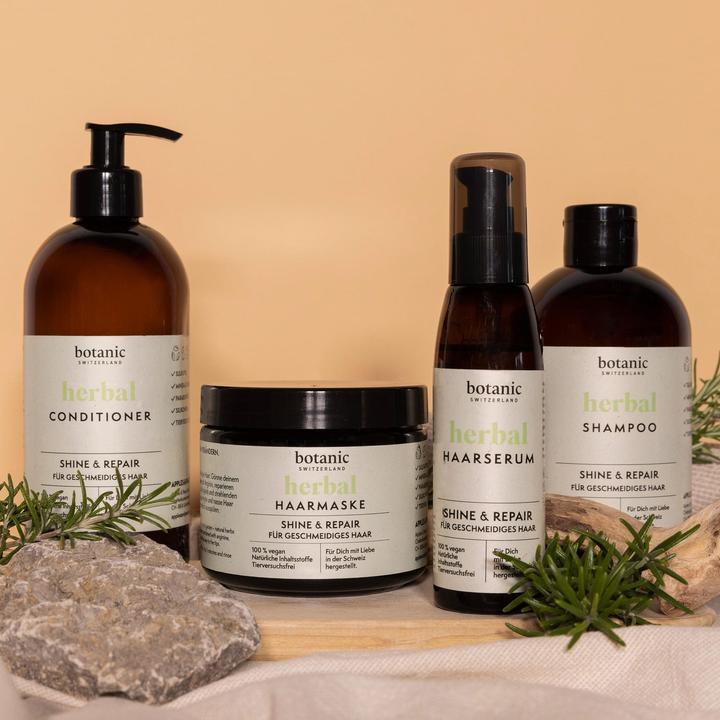 Image du produit Botanic Switzerland herbal | Shampoo für geschmeidiges Haar (500 ml, Shampoing liquide)