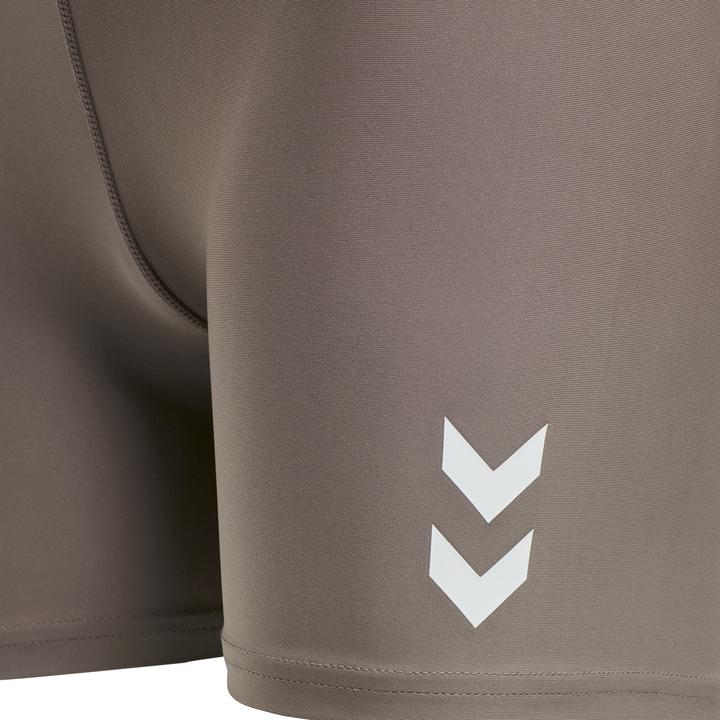 Actual product image hummel Te Tola Hw Tight Shorts (S)