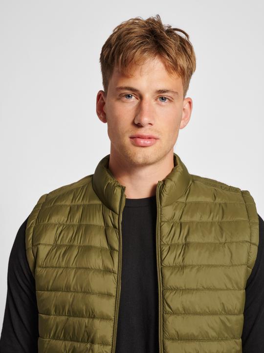 Produktbild hummel Red Quilted Waistcoat (M)