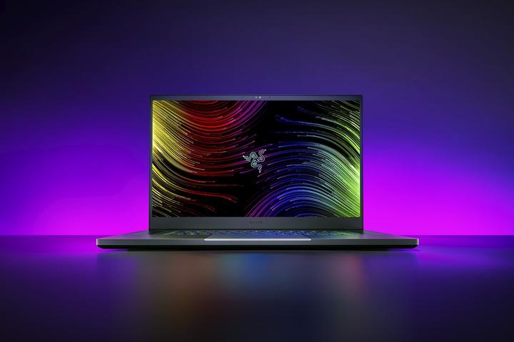Immagine prodotto Razer Blade (17.30", Intel Core i7-12800H, 16 GB, 1000 GB, US)