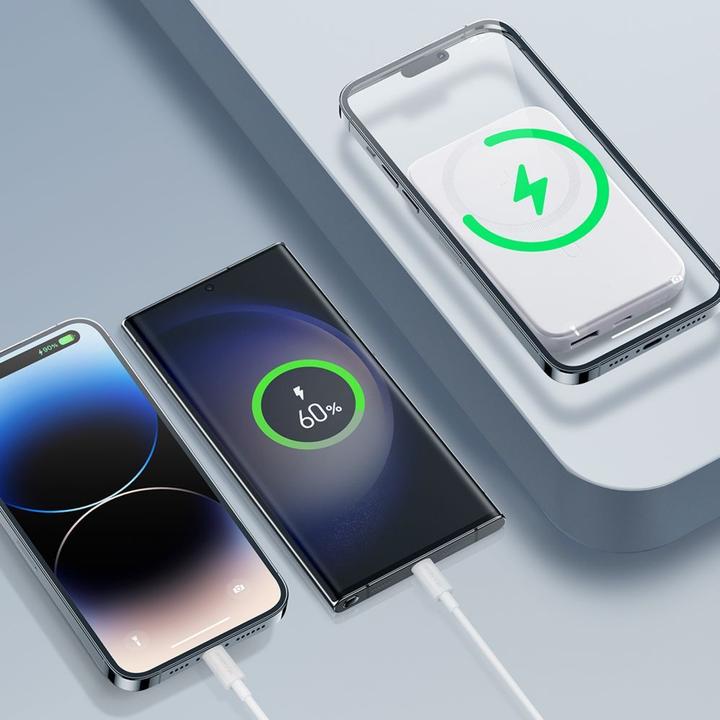 Actual product image Joyroom Mini Magnetic Wireless Powerbank (20W) (10000 mAh, 20 W, 15 Wh)