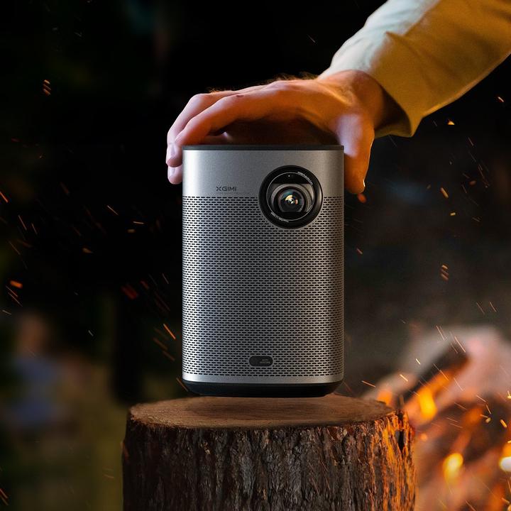Produktbild XGIMI Halo+ (Full HD, 700 lm, 1.2:1)