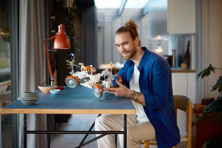 Immagine prodotto LEGO Veicolo roving lunare (LRV) Apollo della NASA (42182, LEGO Technic)