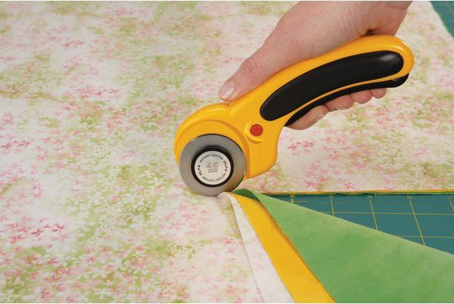 Image du produit Olfa Découpe du tapis avec des anneaux et des lames segmentées