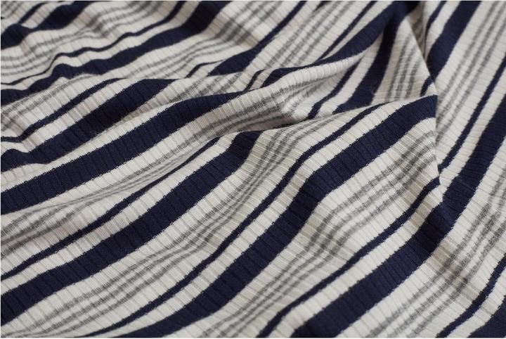 Actual product image Urban Classics Ladies Rib Stripe Cropped Top (L)