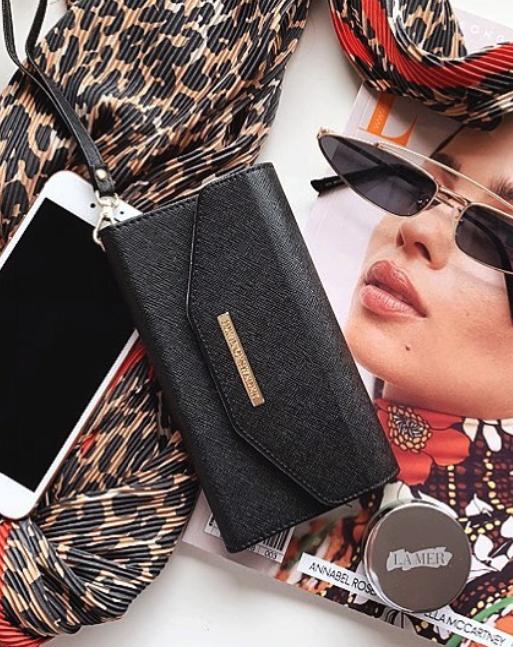 Actual product image iDeal Of Sweden Mayfair Clutch Black Galaxy S20 Plus
