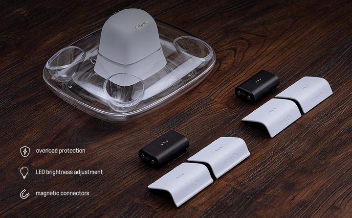 Actual product image 8bitdo dual charging station for Xbox controllers - WHITE (Xbox Series X)