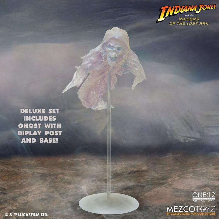 Actual product image Mezco Toys Indiana Jones Action Figure 1/12 Major Toht and Ark of the Covenant Deluxe Boxed Set 16 cm