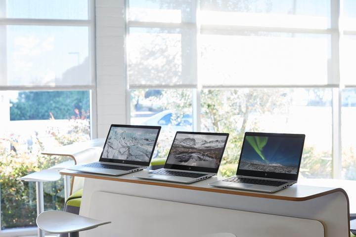 Produktbild HP EliteBook Computadora porttil 850 G5 Notebook Zilver 39,6 cm (15.6) 1920 x 1080 Pixels Intel 8de gen (15.60", Intel Core i5-8350U, 8 GB, 256 GB)
