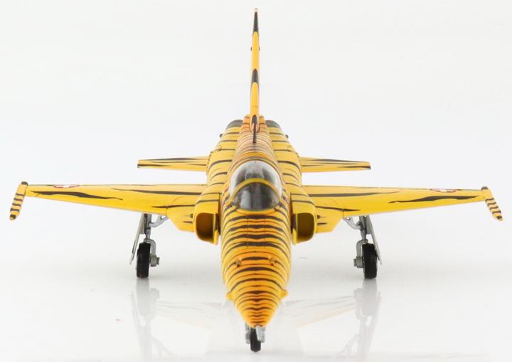 Immagine prodotto Hobby Master Tiger F-5E Sinacat