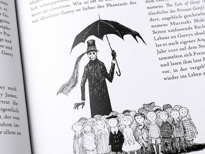 Produktbild Edward Gorey – Grossmeister des Kuriosen (Deutsch, Edward Gorey, Walter Moers, Oliver Schmitt, 2024)