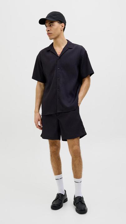 Actual product image Jack & Jones Regular Fit Shorts Shorts (XXL)