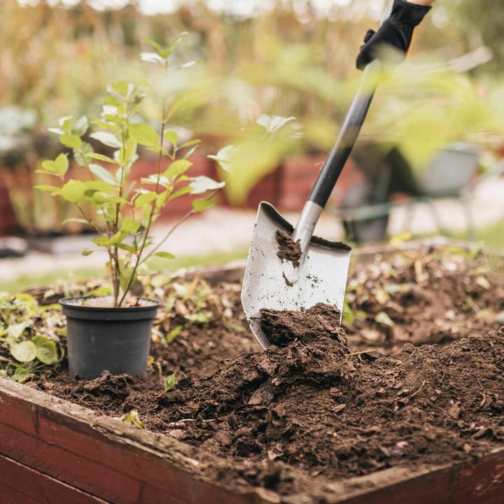 Produktbild Magni Ergonomic Gärtnerspaten Fiskars spitz Länge 125 cm, D-Griff