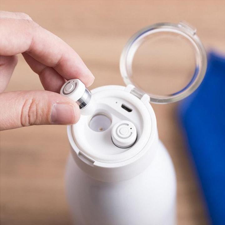Image du produit JTI Bouteille d'eau thermique avec écouteurs sans fil (0.58 l)