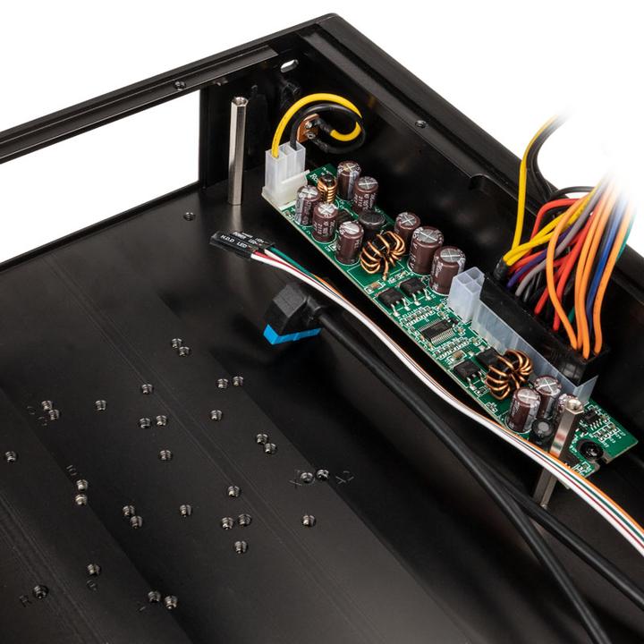 Actual product image Akasa Euler M Fanless Mini-ITX case, 80W power supply, OEM - black (Mini-ITX)