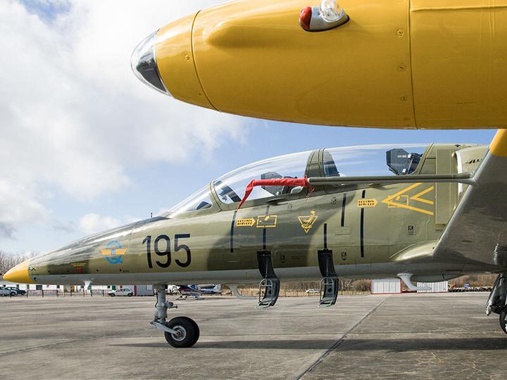 Produktbild Smartbox 20-minütiger Flug mit einem L-39 Albatros-Kampfjet in Tschechien (1 Pers.)