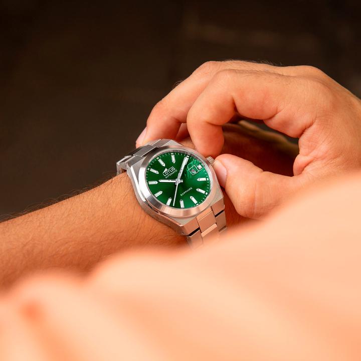 Actual product image Lotus Automatic (39 mm)