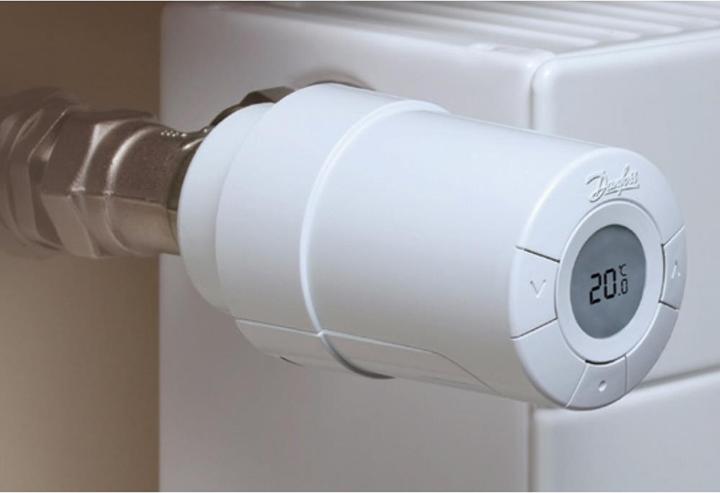 Actual product image Danfoss Z-Wave wireless radiator thermostat