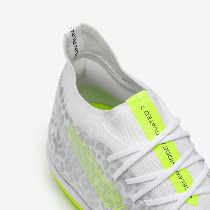 Actual product image Kipsta Men's/Women's Football Multi Soccer Shoes Hard Soccer Turf - CLR TF Jaguar Boost (42)