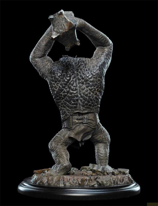 Actual product image Weta Workshop Lord of the Rings Mini Statue Cave Troll 16 cm
