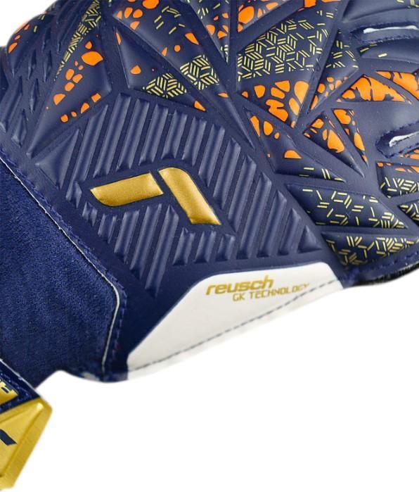 Actual product image Reusch Attrakt Solid Junior (7)