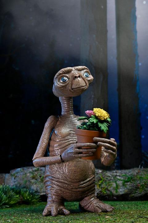 Image du produit Neca E.T., l'extra-terrestre: Ultimate E.T.