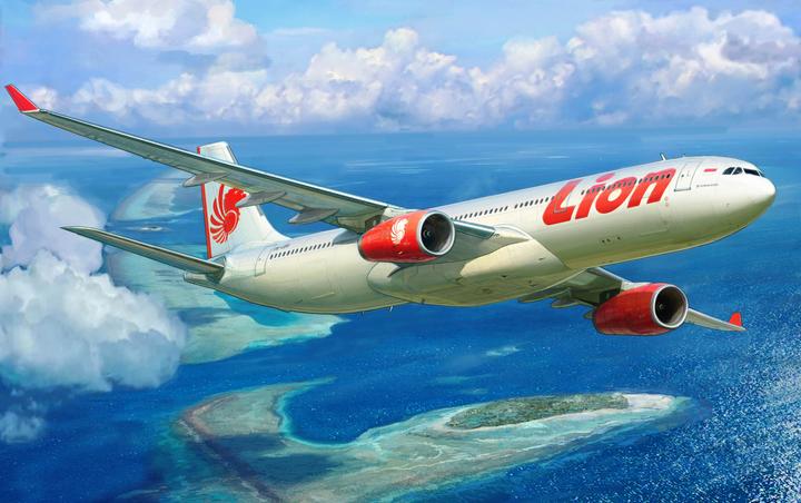 Immagine prodotto Zvezda 7044 Airbus A330-300 aereo di linea civile 1/144