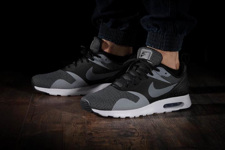 Actual product image Nike Air Max Tavas (46)