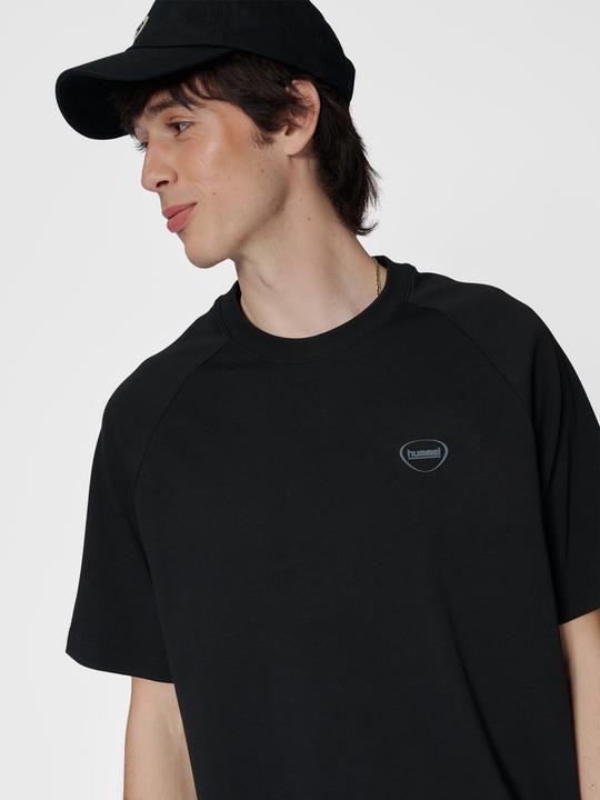 Actual product image hummel hmlTECH LOOSE TEE (M)