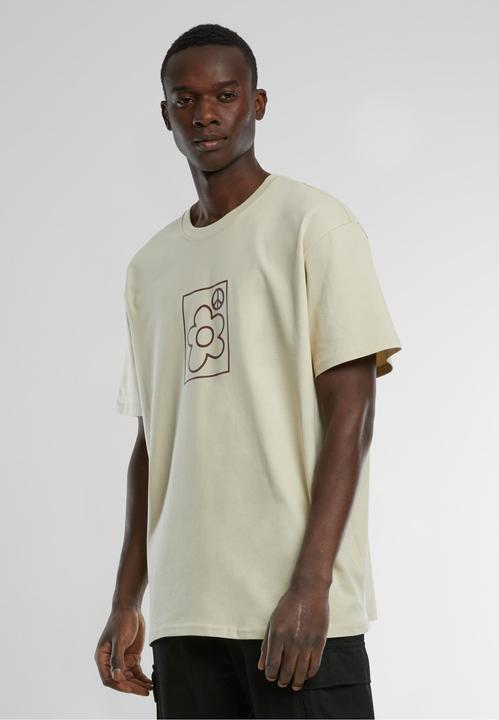 Actual product image Urban Classics Upscale More Peace Oversize Tee - 165911 (M)