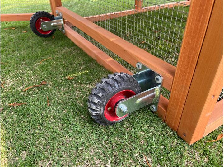 Actual product image Pet Homes Villa Arosa small animal stable