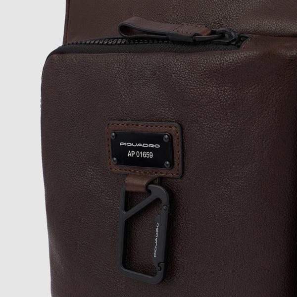 Actual product image Piquadro Harper - Kurzgrifflaptoptasche mit iPad®Pro 12.9"-Fach (15.60")