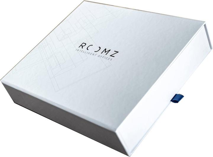 Actual product image Roomz Experience Box