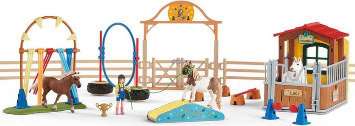 Actual product image Schleich Agility at the horse box