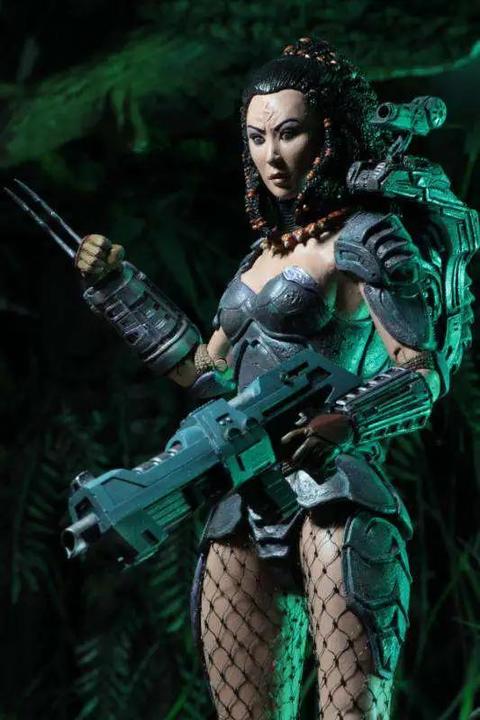 Immagine prodotto Bandai NECA Predator Series 18 Machiko Noguchi Action Figure (Ultimate Body)