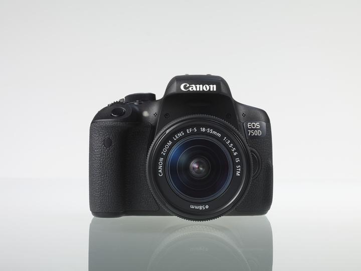 Produktbild Canon EOS 750D Kit - Import (18 - 135 mm, 24.20 Mpx, APS-C / DX)