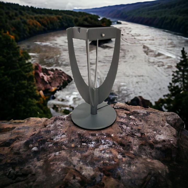 Actual product image Les Jardins Tulip aluminium solar lamp 300 lumens (300 lm)