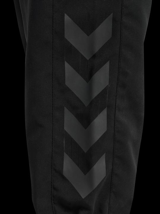Actual product image hummel Hmltravel Woven Pants (S)