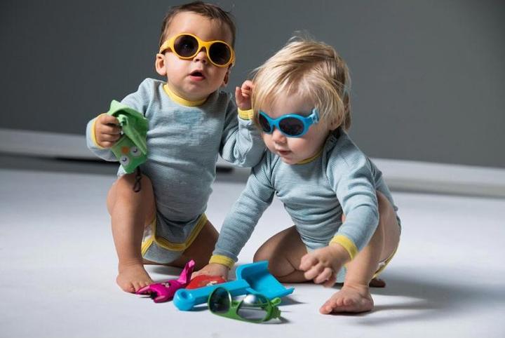 Actual product image Mokki Children's sunglasses black 0-2 years click & change