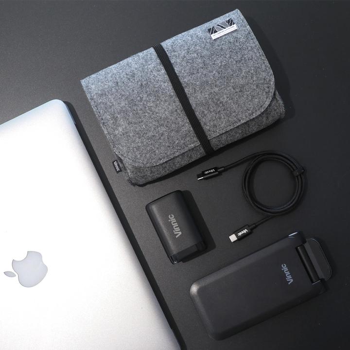 Actual product image Vinnic Trivor 4-in-1 Global Travel Kit (65 W)