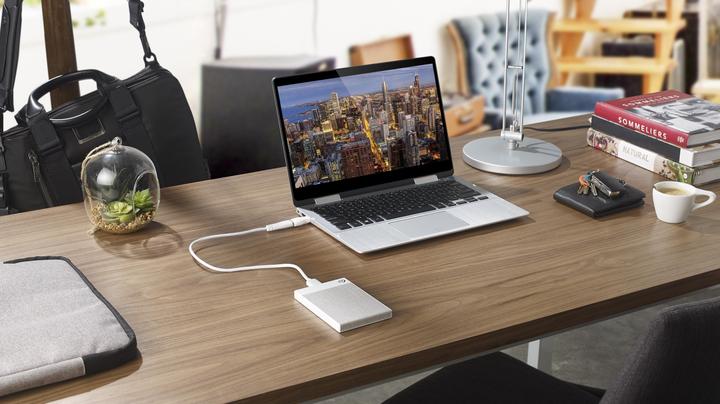 Produktbild Seagate Backup Plus Ultra Touch (1 TB)