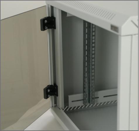 Actual product image Triton 19 Wall cabinet, 15U (15 RU, 19 inch rack)