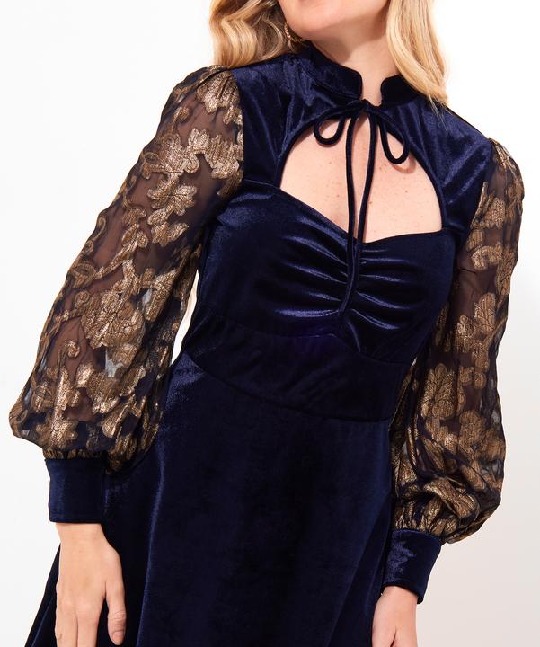Produktbild Joe Browns Contrast Embroidered Sleeve Velour Dress (38)