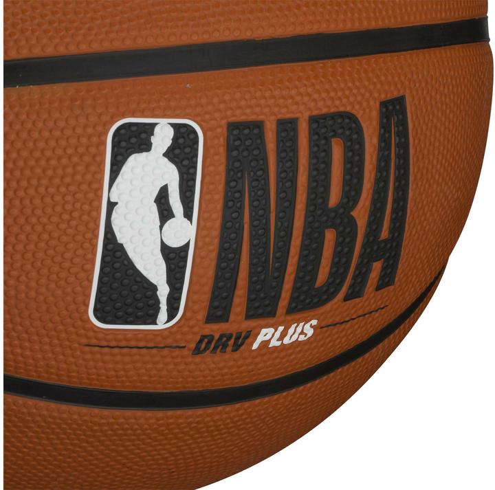Actual product image Wilson DRV Plus (7)