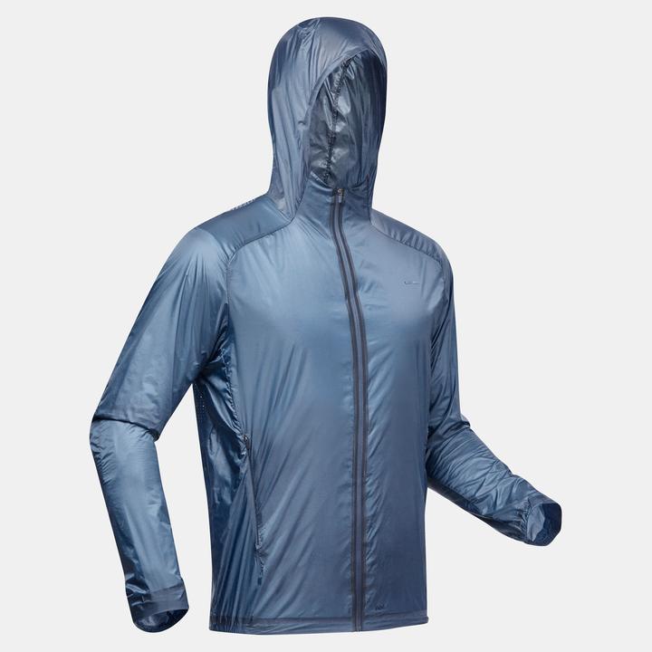 Immagine prodotto Quechua Giacca da trekking da uomo antivento leggera - MH900 blu (M)