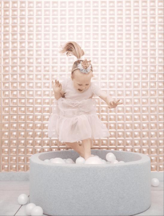 Immagine prodotto Kidkii Piscina di palline grigio chiaro Ø100x30cm incl. 200 palline