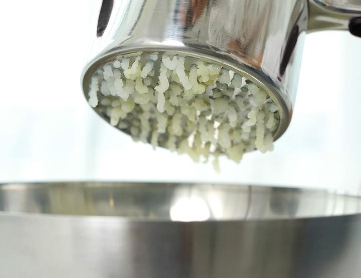 Actual product image Rorence Spaetzle / Potato Press Black