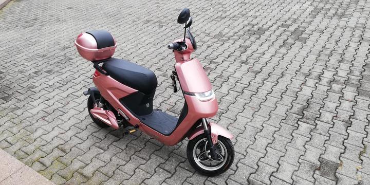 Image du produit Hitec HTCM500-2 (25 km/h, 500 W)
