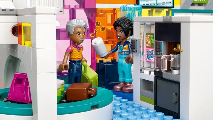 Image du produit LEGO Heartlake City Flughafen mit Flugzeug (42656, LEGO Friends)